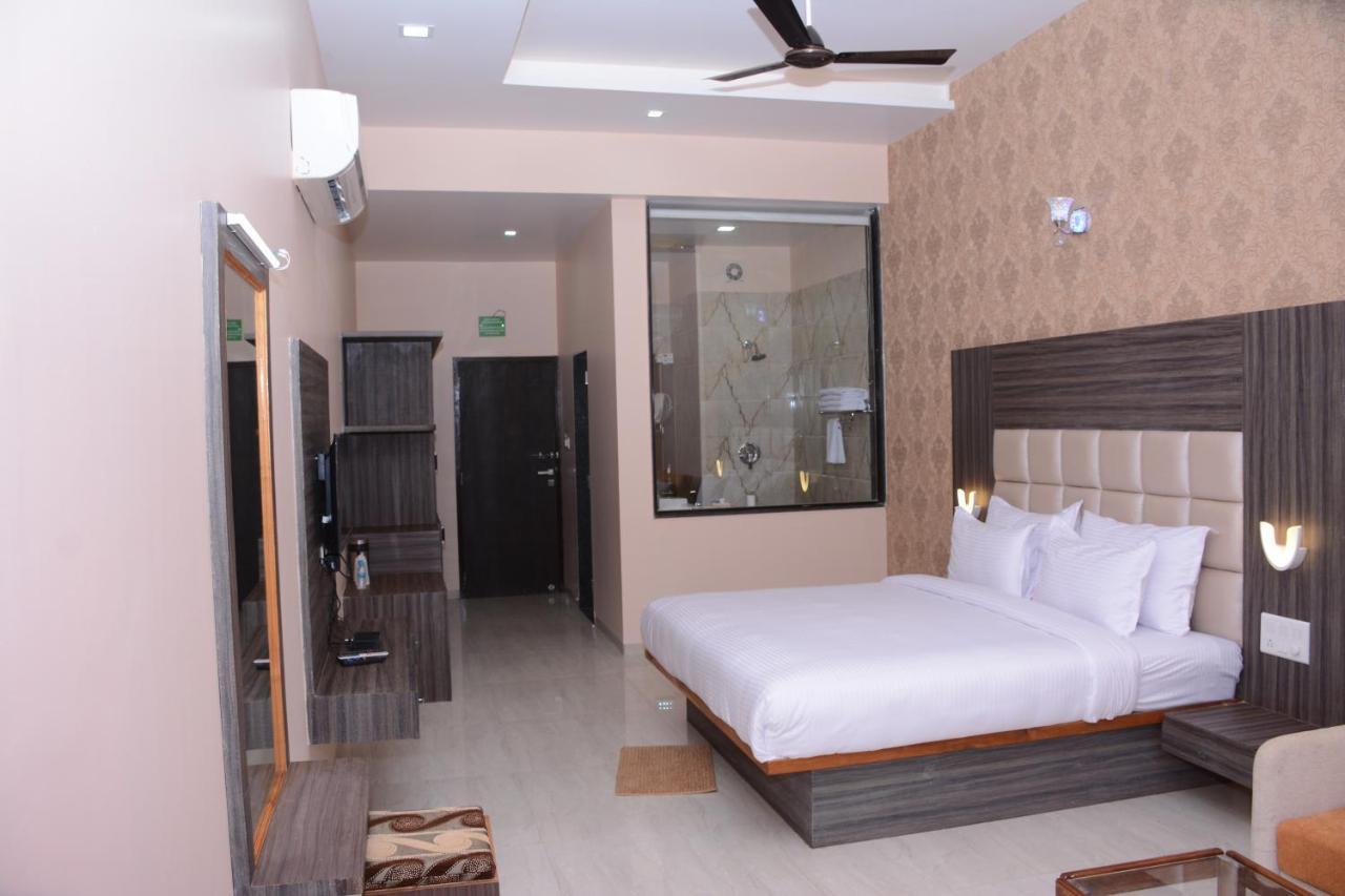 Ratnaa Resort Khamshet Exterior foto
